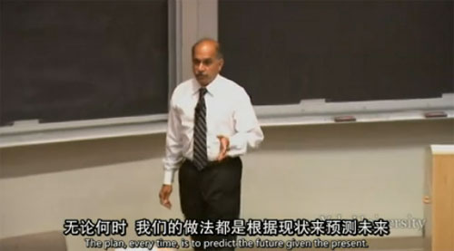 桑卡尔教授在授课